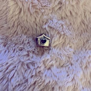 Sold / Pandora charm